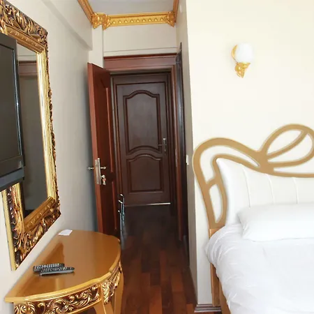 Istanbul City Guest House 3*